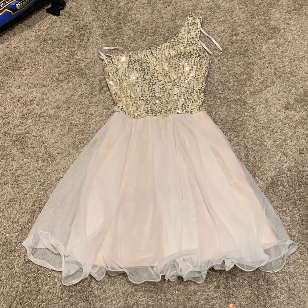 Delias dress